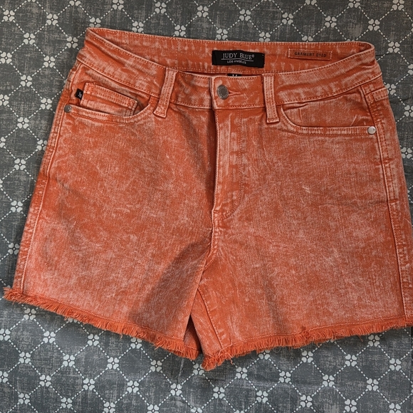 Judy Blue garment dyed  Orange distressed Denim Shorts med - Picture 6 of 8